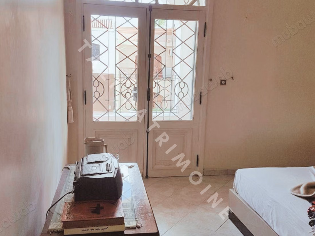 En venta encantadora villa aislada 4 habitaciones 600 m2