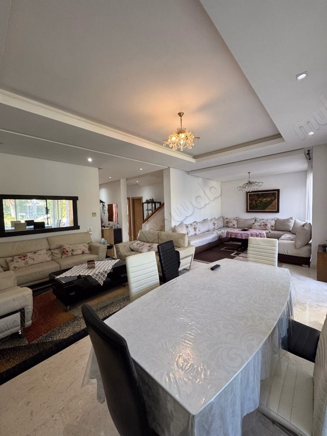 Luxe villa te koop in Sidi Bouknadel. 2 comfortabele kamers. Airconditioning en zwembad