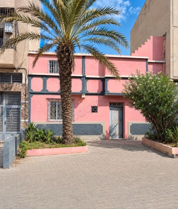 Maison à la vente à Sidi Moumen avec 2 façades
