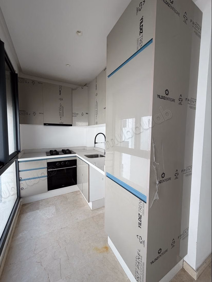 Vend appartement à Les princesses. Superficie 44 m². Porte blindée et résidence sécurisée — 2