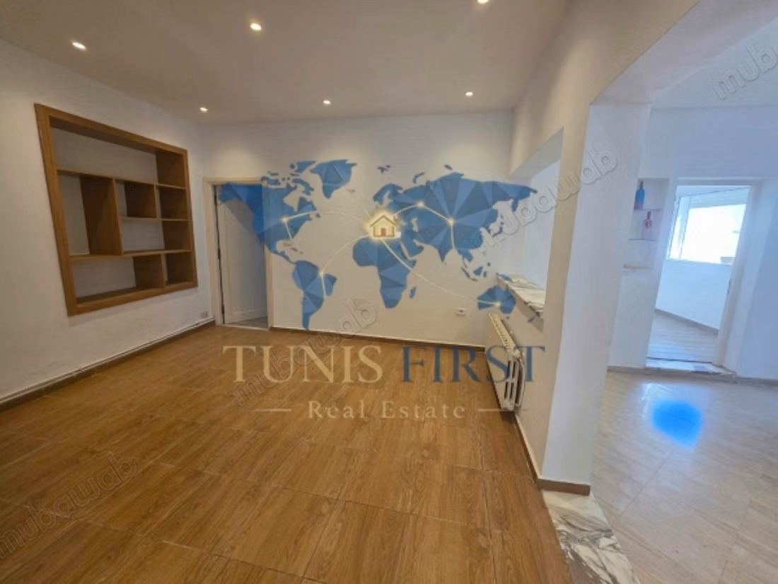 For Rent Empty S2 Apartment in Marsa Nassim
