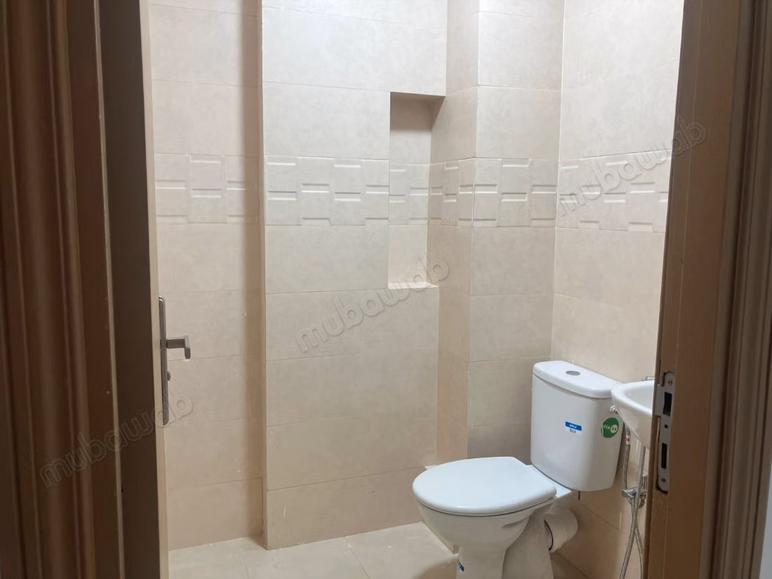 140 m² rénové – 3 ch. – Balcon & garage