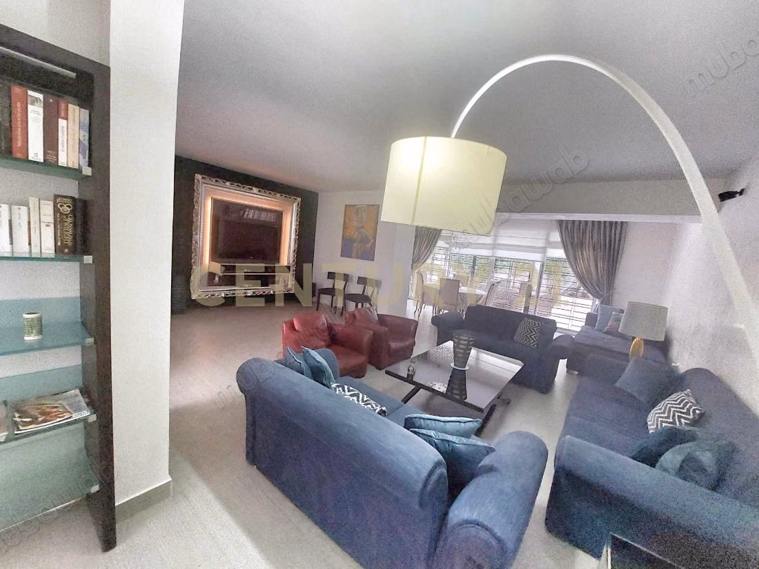 A louer: Duplex S4 meublé avec terrasse à Gammarth