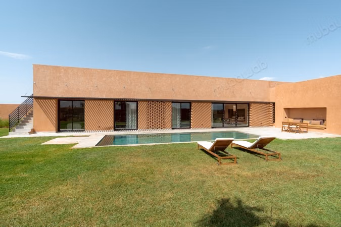 Se vende villa de lujo en Route de l'Ourika. Dimensión 1000 m²