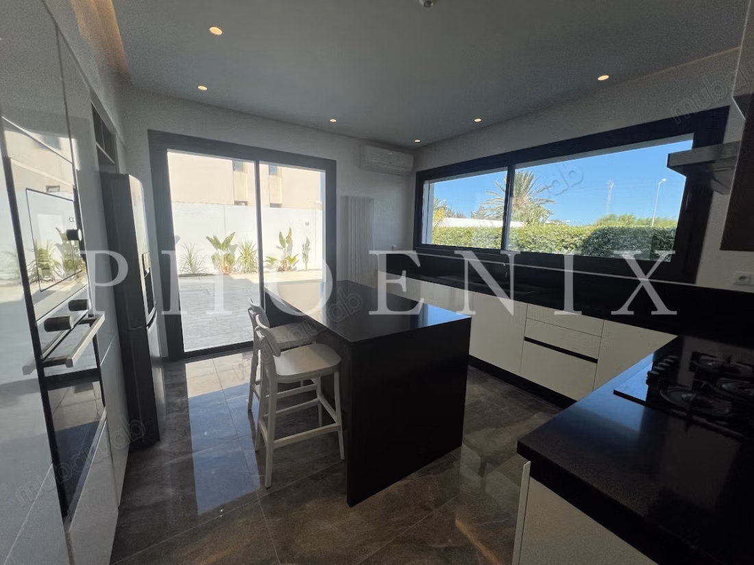 Villa S3 con piscina a Gammarth