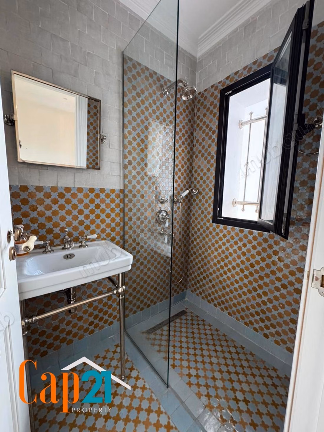 Location appartement 4 suit vide meuble BOUBANA