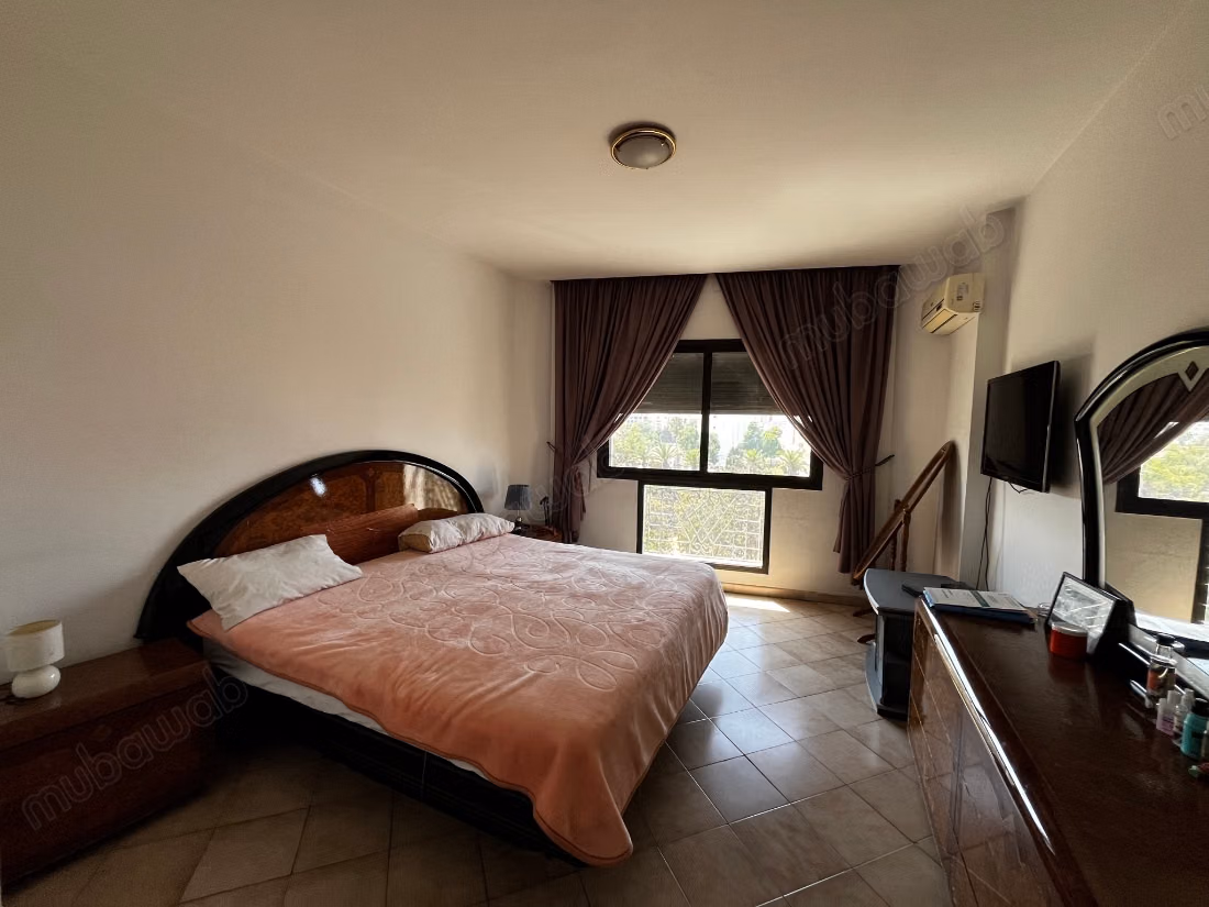 Appartement 209 m² f Les Hôpitaux — 16