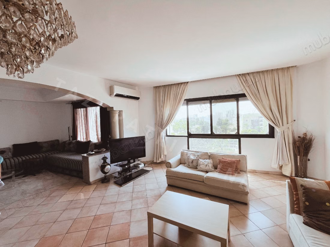 À vendre appt 3 chambres sans vis à vis avec vue — 3