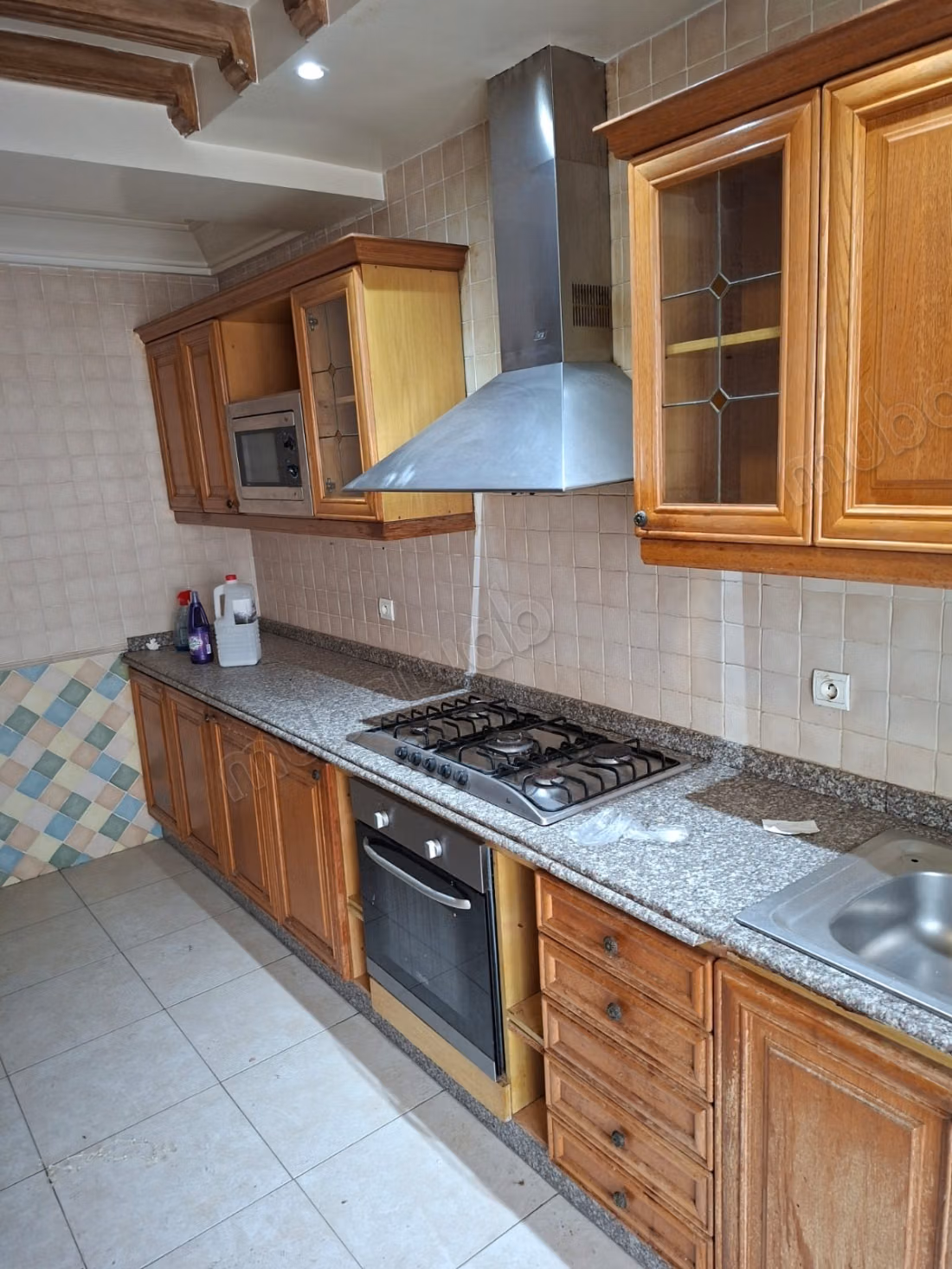 A louer un joli appartement, 4 chambres Terrasse
