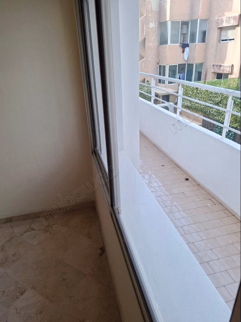 In affitto un bel appartamento, 4 camere Terrazza