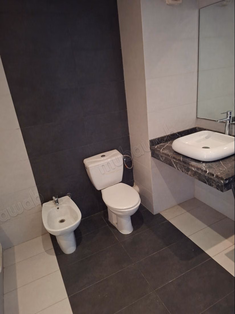 In affitto un bel appartamento, 4 camere Terrazza