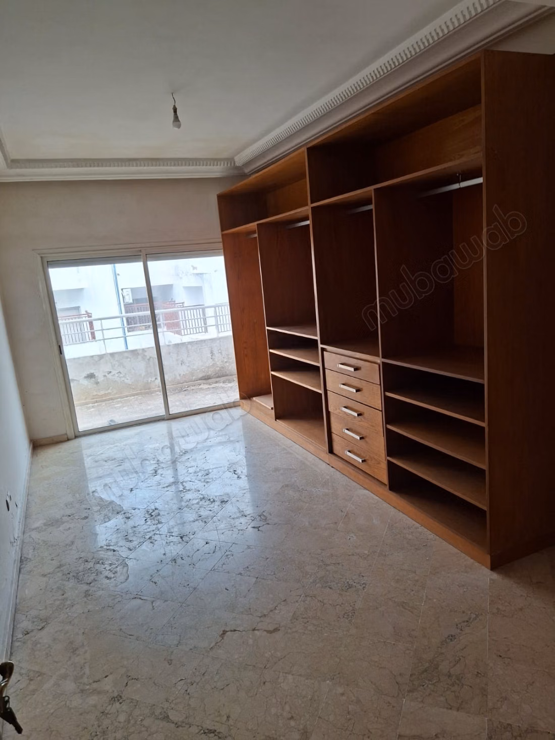 A louer un joli appartement, 4 chambres Terrasse