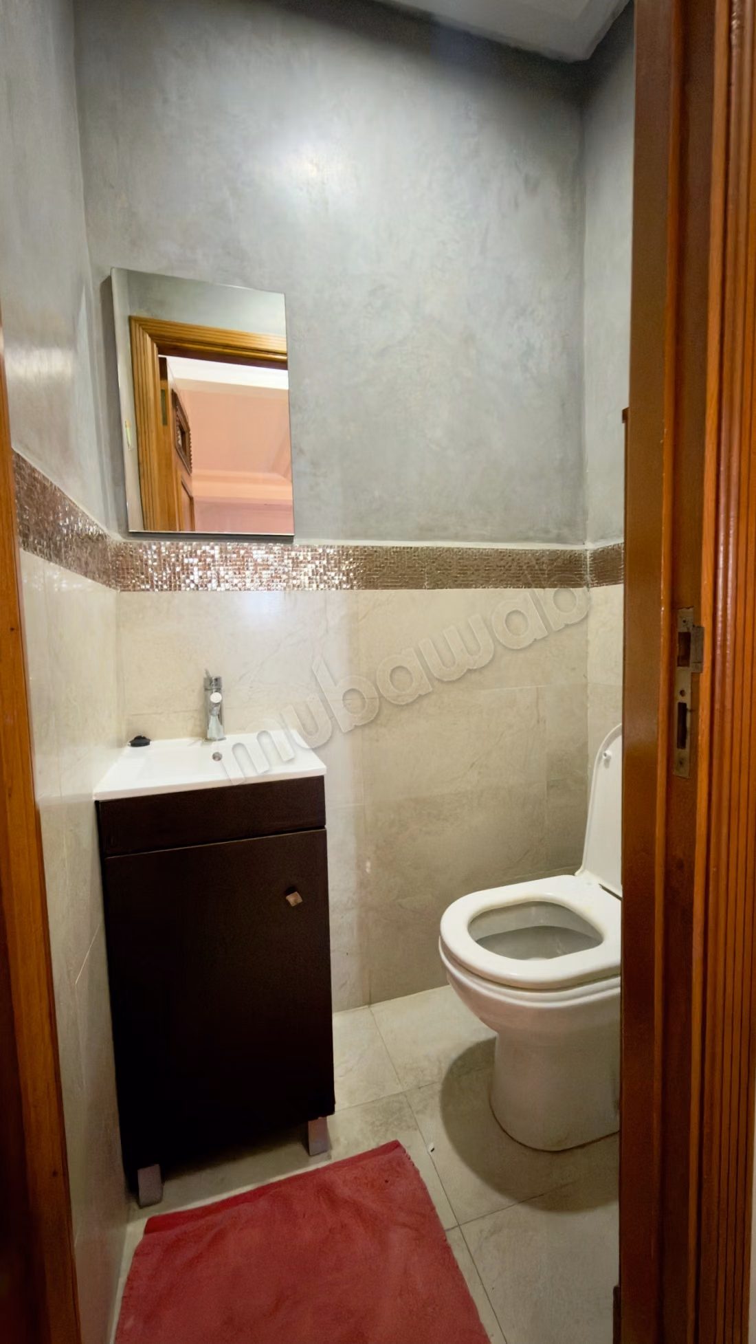 Huur uw appartement. 2 ruime kamers. Gemeubileerd