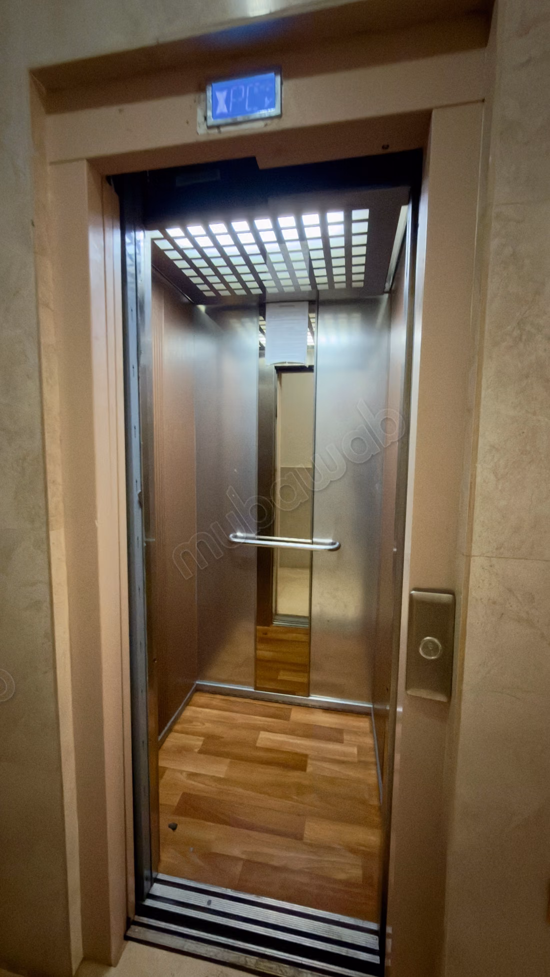 Huur uw appartement. 2 ruime kamers. Gemeubileerd