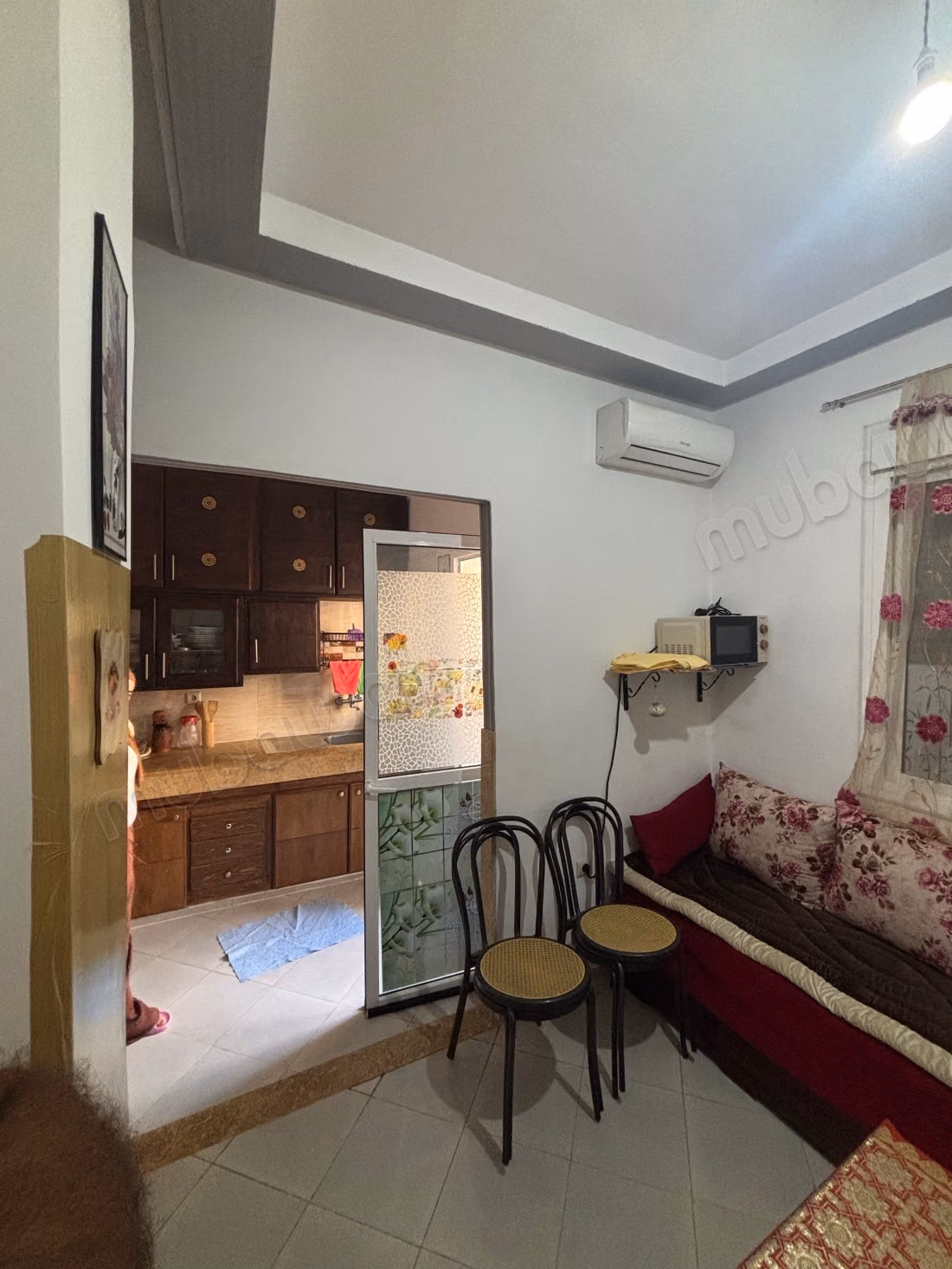 Appartement à louer dans le quartier Karim El Amrani. Superficie totale de 76 m². Meublé