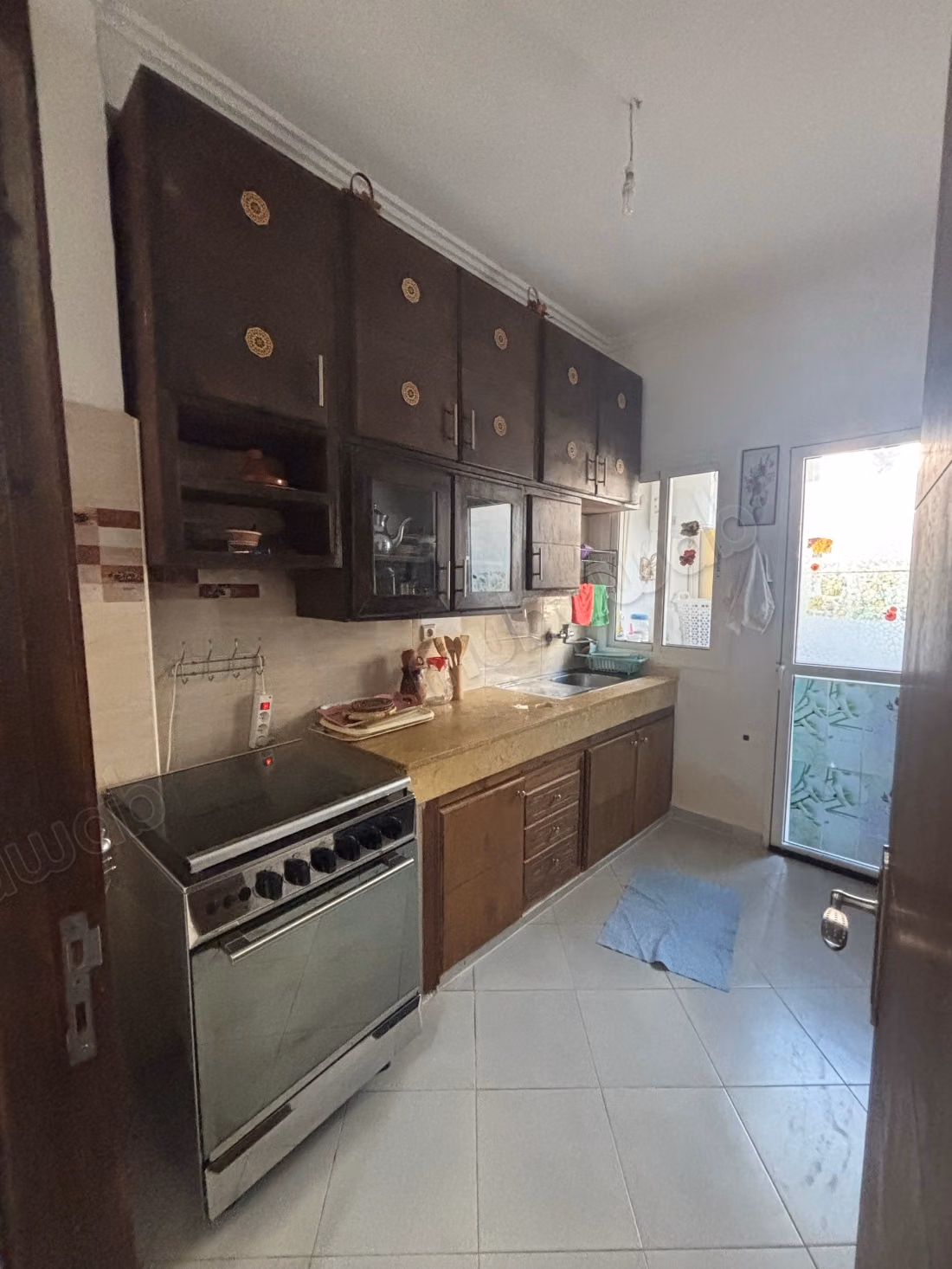 Appartement à louer dans le quartier Karim El Amrani. Superficie totale de 76 m². Meublé