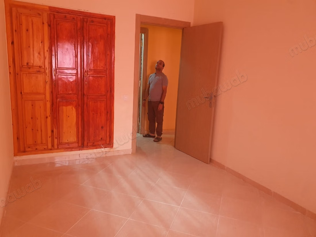Wonderful apartment for sale in Ait Melloul. 3 wonderful rooms. Moroccan living room