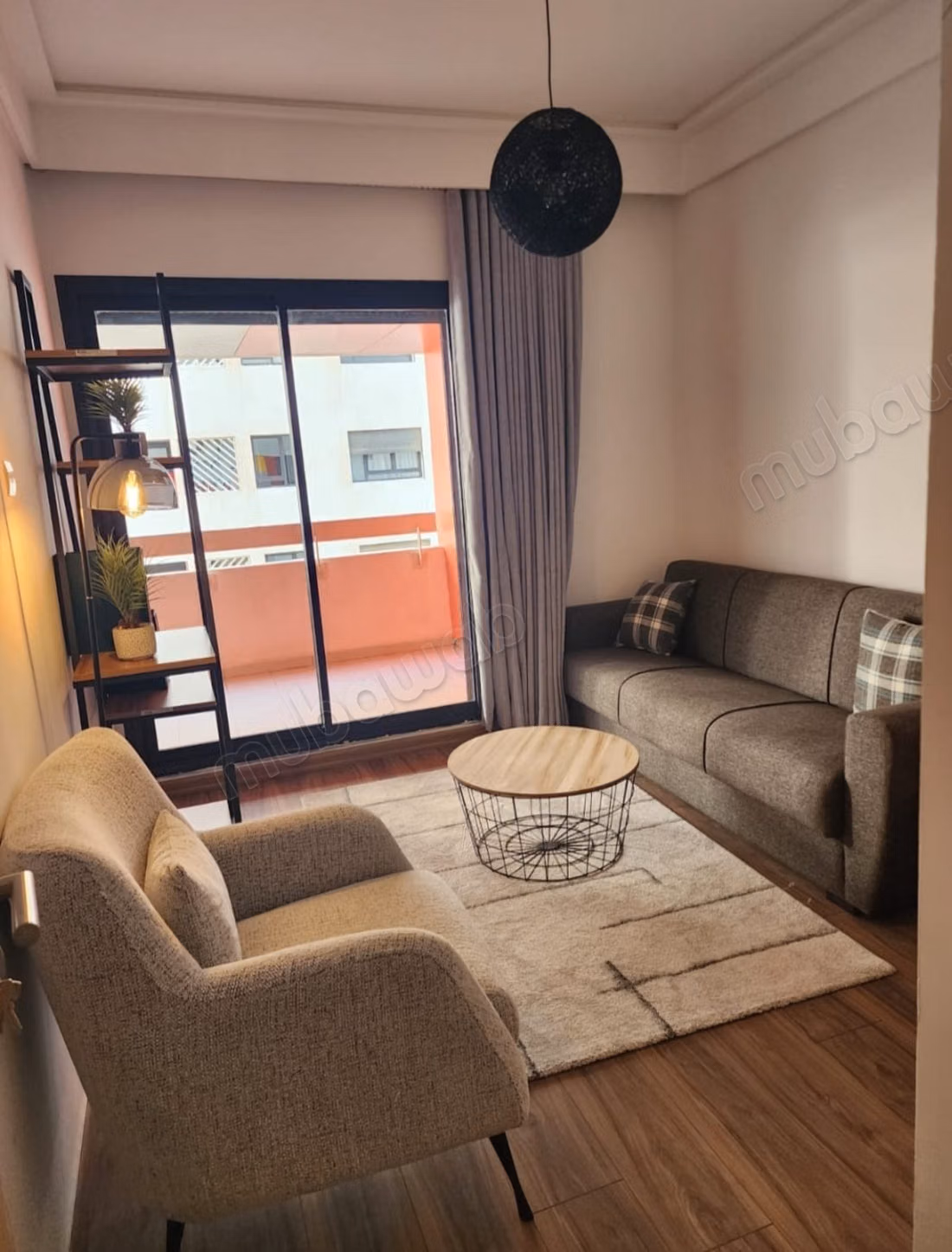 Appartement Moderne à louer CFC