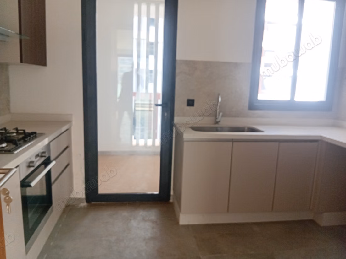 Appartement vide à Louer CFC