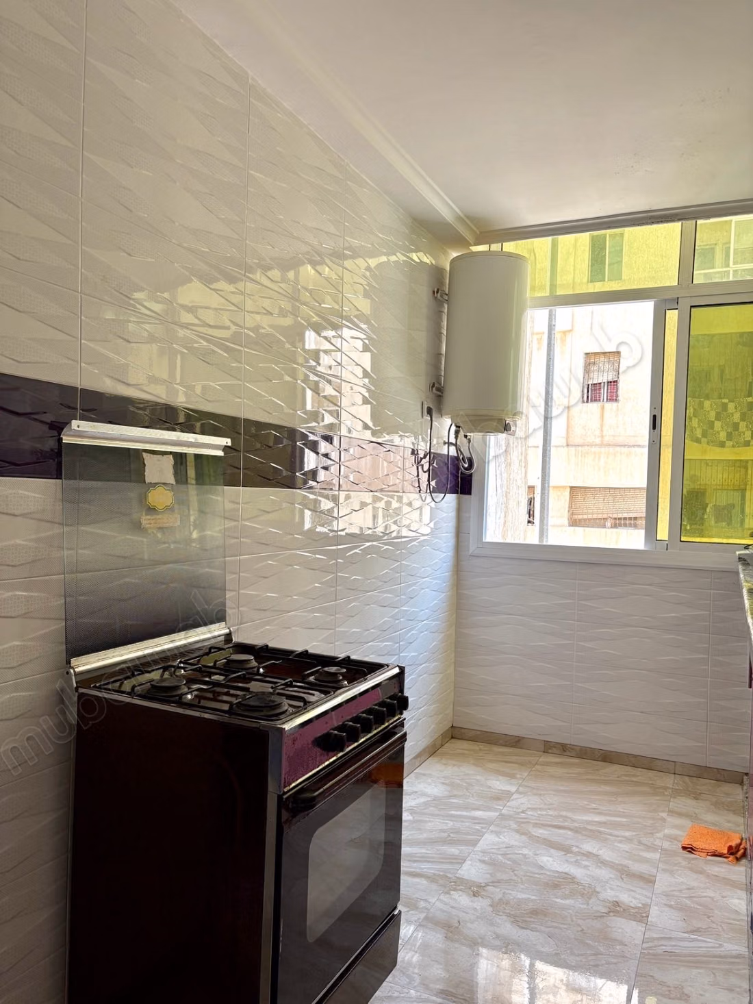 Louez cet appartement à Boukhalef. 2 chambres agréables. Meublé