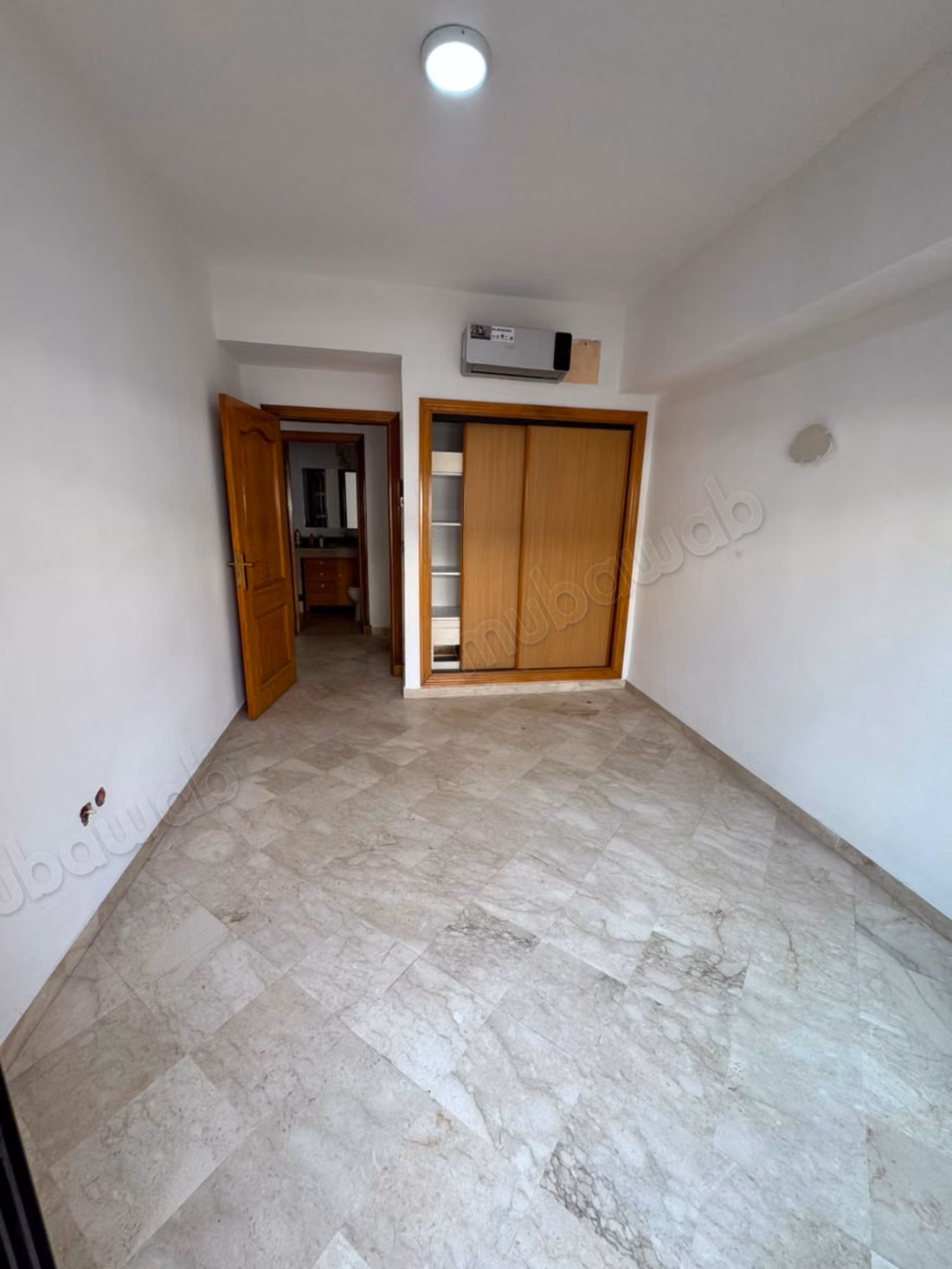 Appartamento in affitto su Boulevard Med 6. Superficie 84 m². Con ascensore e balcone