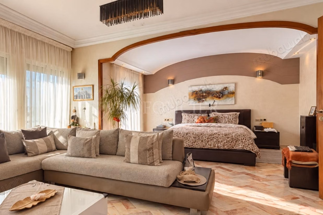 Vendita Villa 375m2 4 camere da letto Laymoune, Casablanca