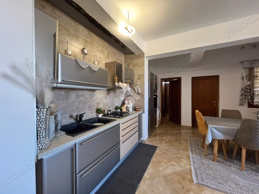 Villa indipendente in vendita