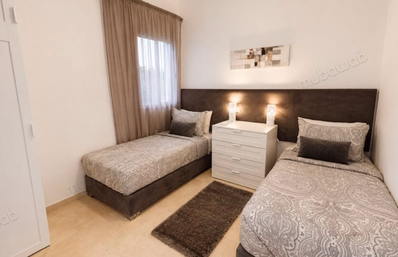 Villa entierement renovee a louer 
situation boubana golf 
tanger