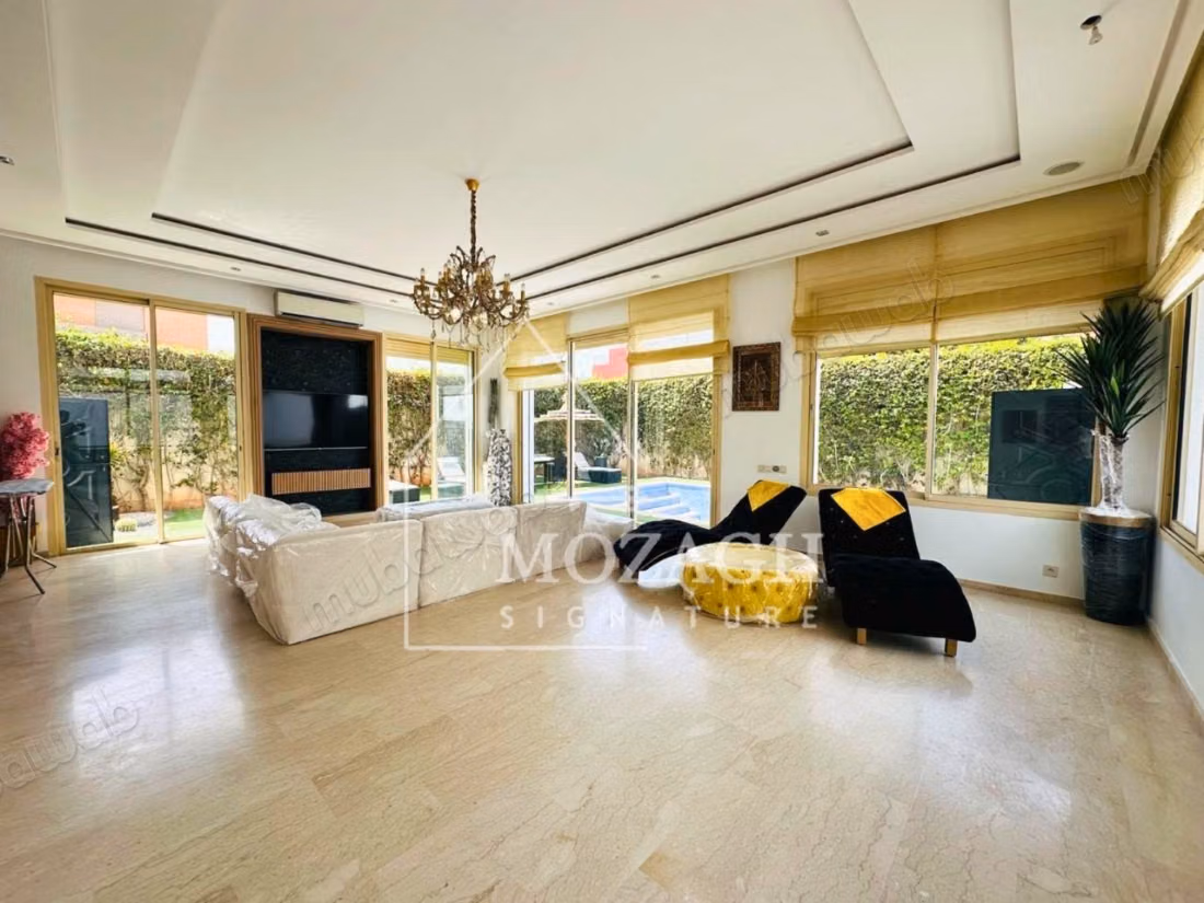 Bellissima villa moderna con piscina privata a Hay Targa