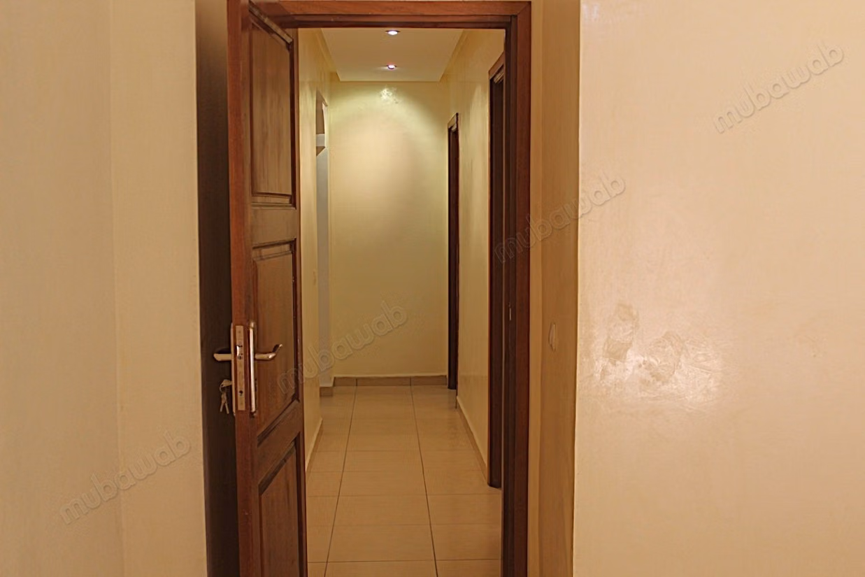 Grand appartement de 3 chambres en rdc
