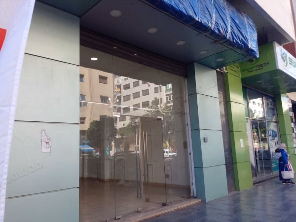 Local Commercial 150m2 Bien Aménagé 
a côté Macdo