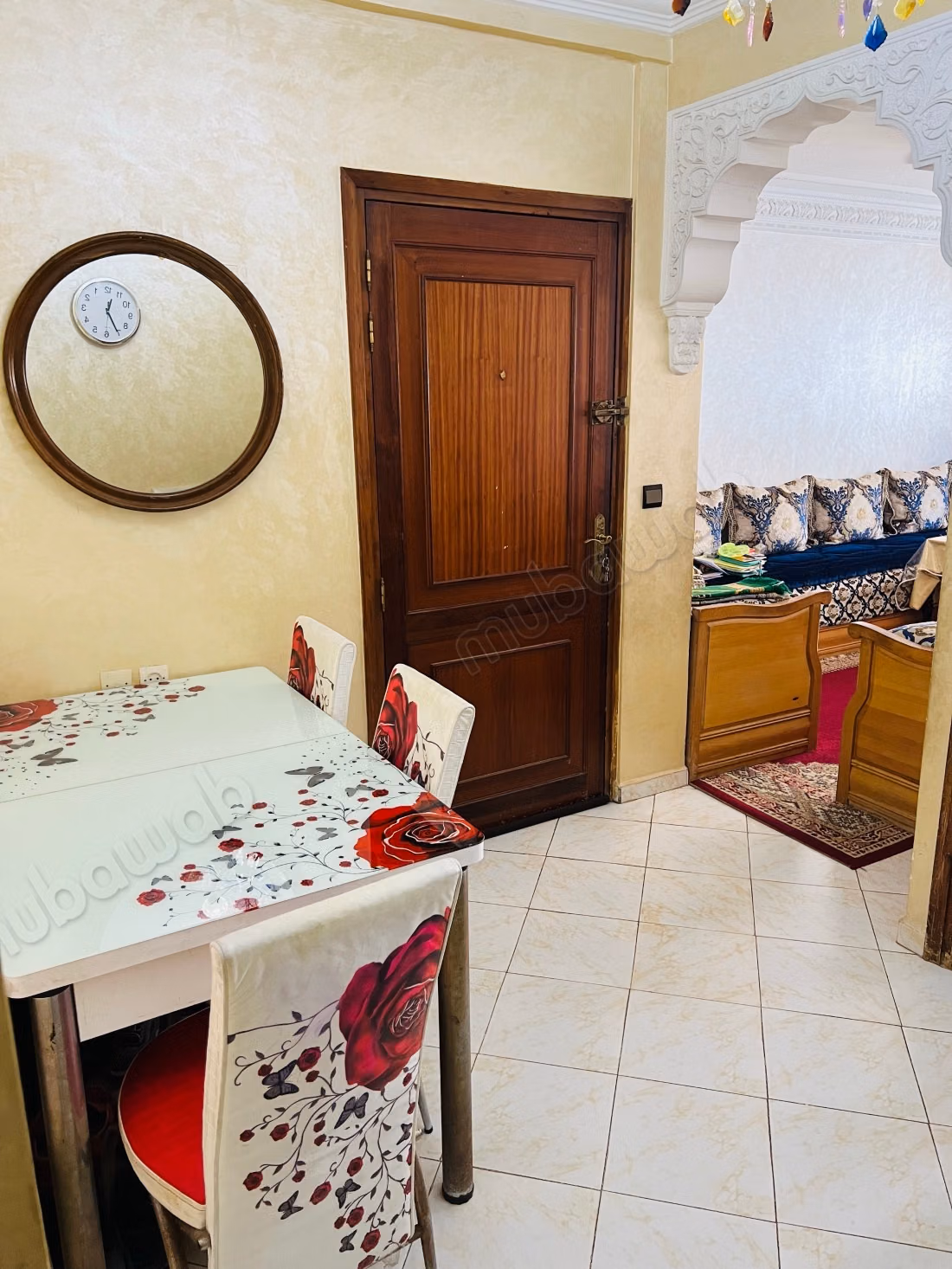 Mooie appartement te koop in Sidi Hajji. 2 mooie slaapkamers. Satellietsysteem