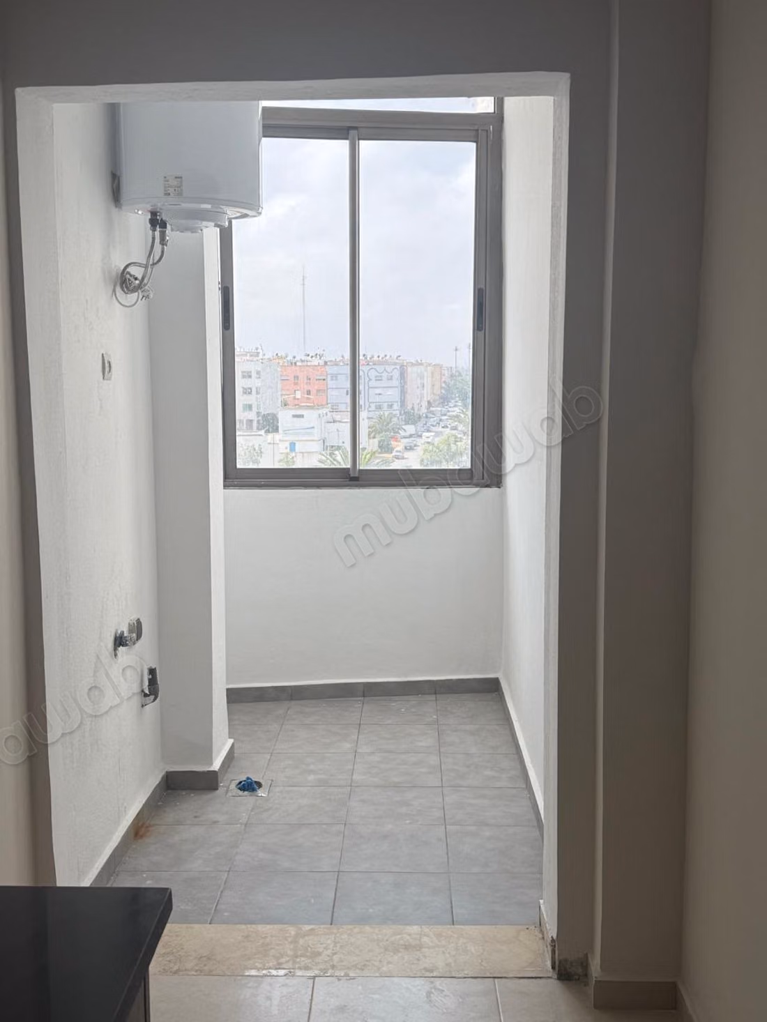 Très bel appartement en location à Quartier du Parc.
Surface de 90 m².
Concierge et climatisation