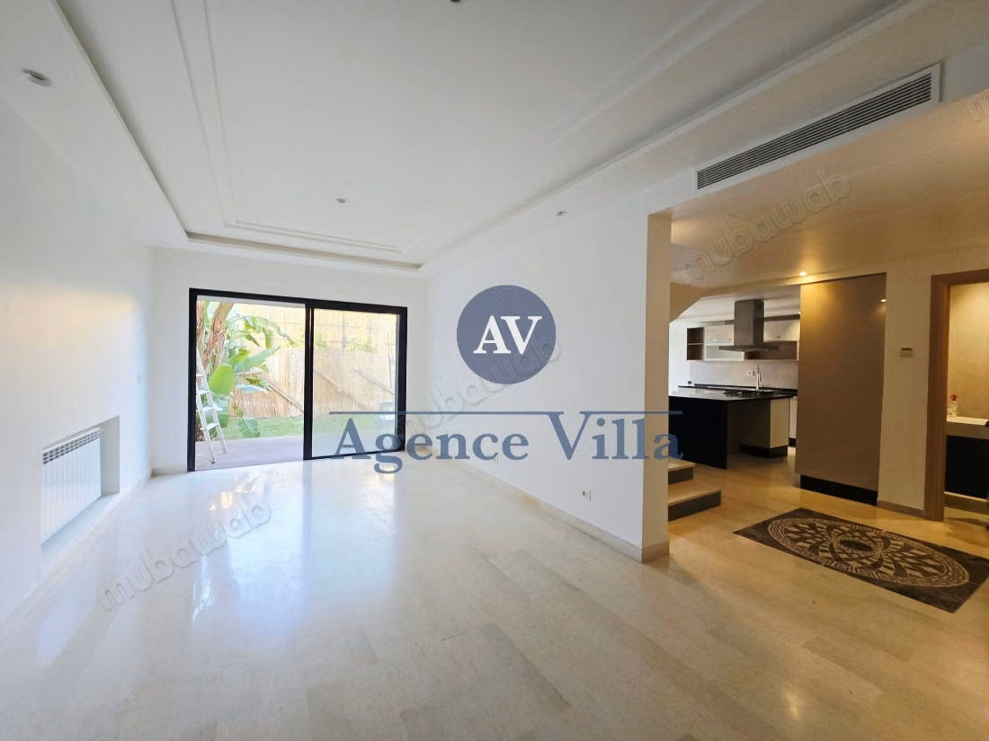 In affitto un duplex S2 con giardino a La Soukra