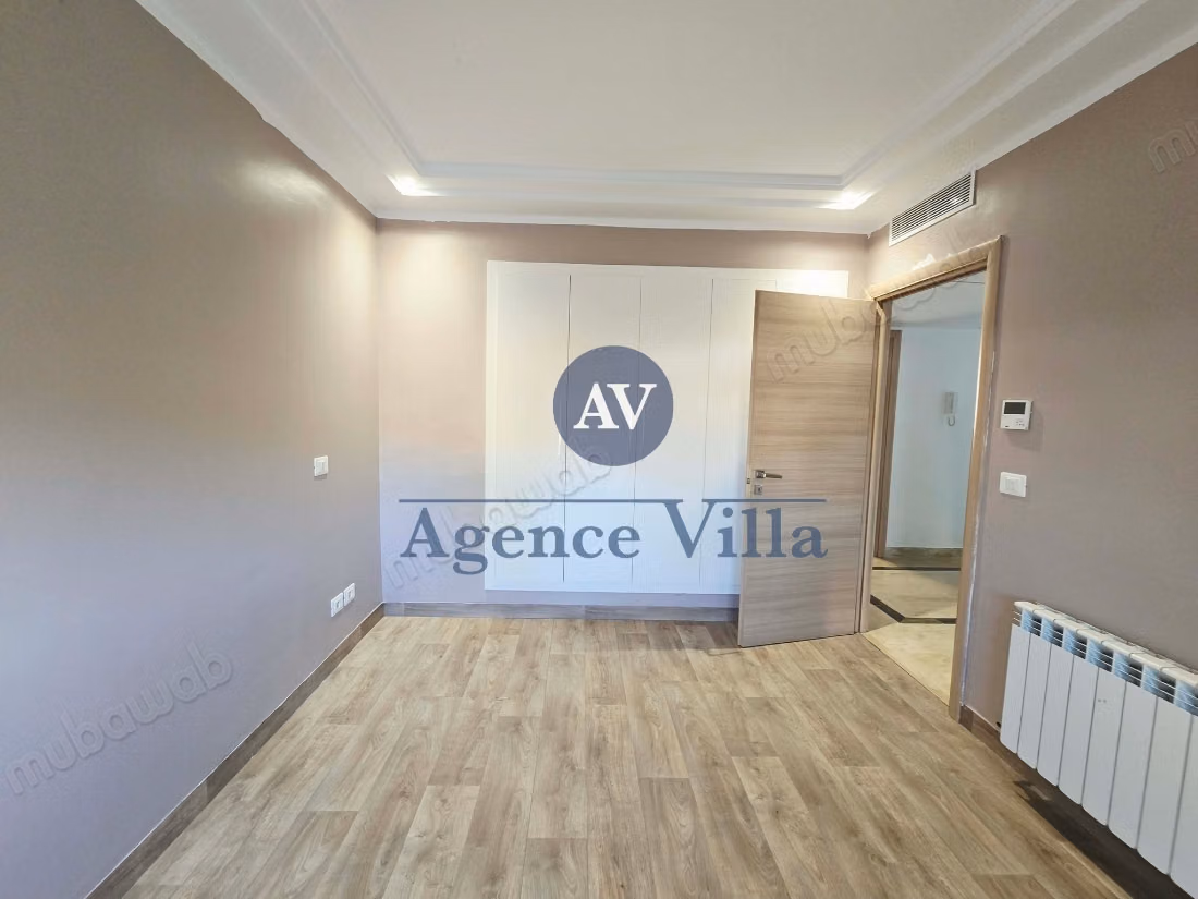 In affitto un duplex S2 con giardino a La Soukra