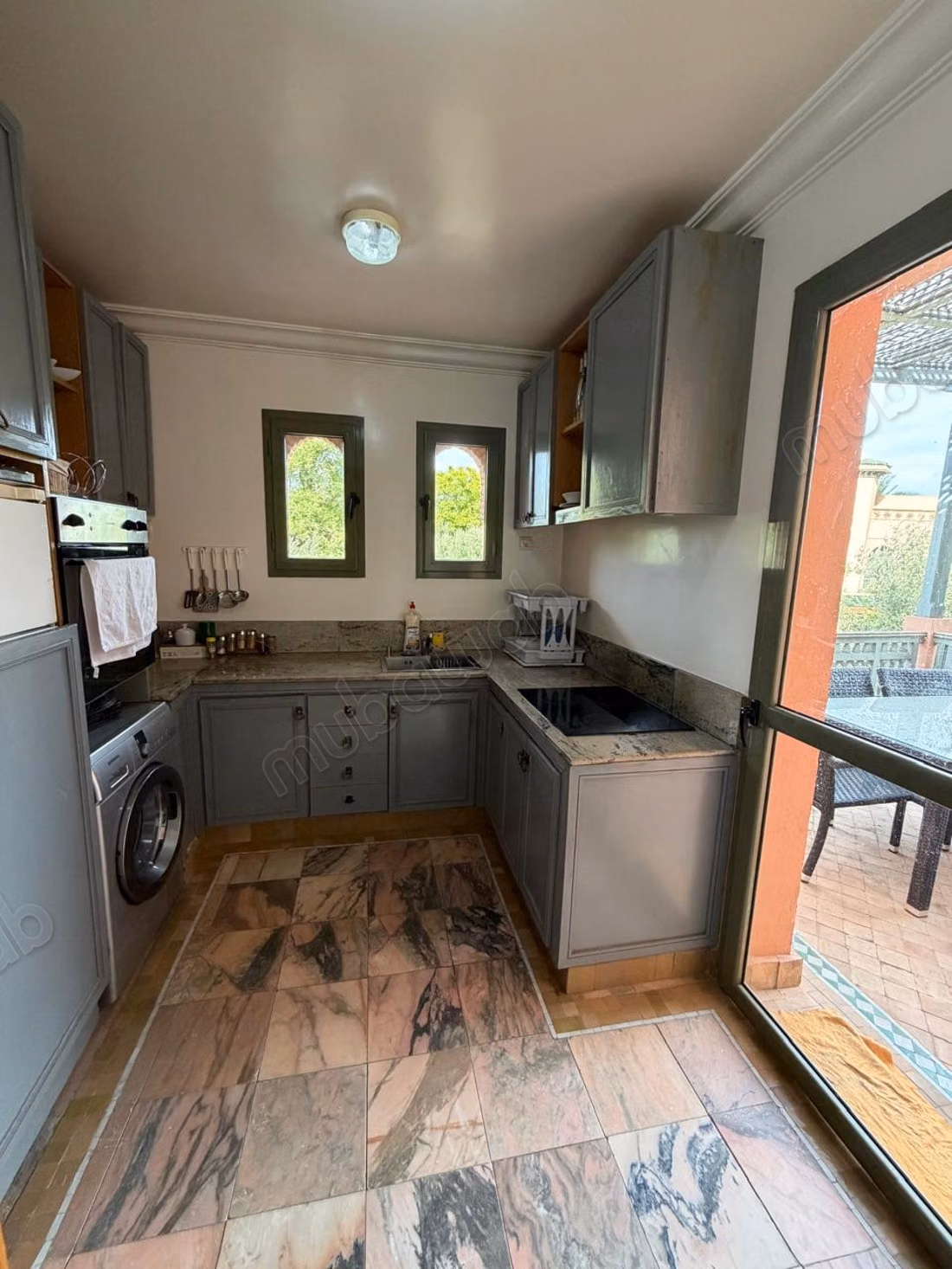 À vendre – Appartement meublé Palmeraie — 4