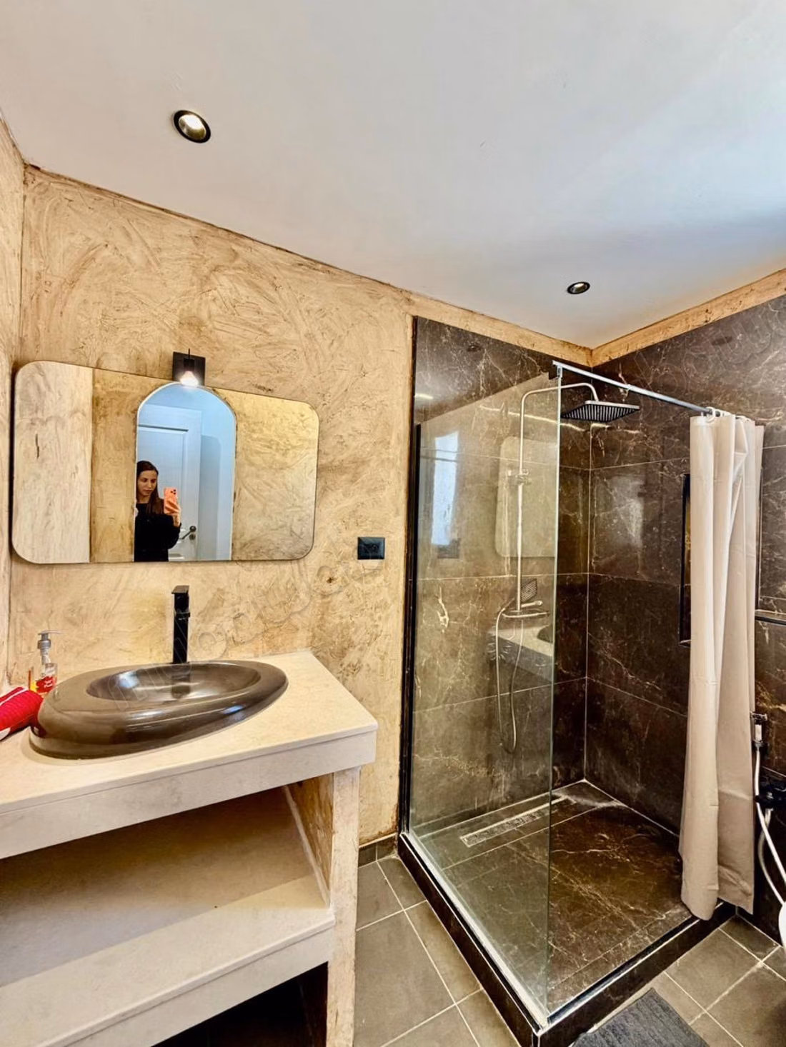 Beautiful apartment very well located