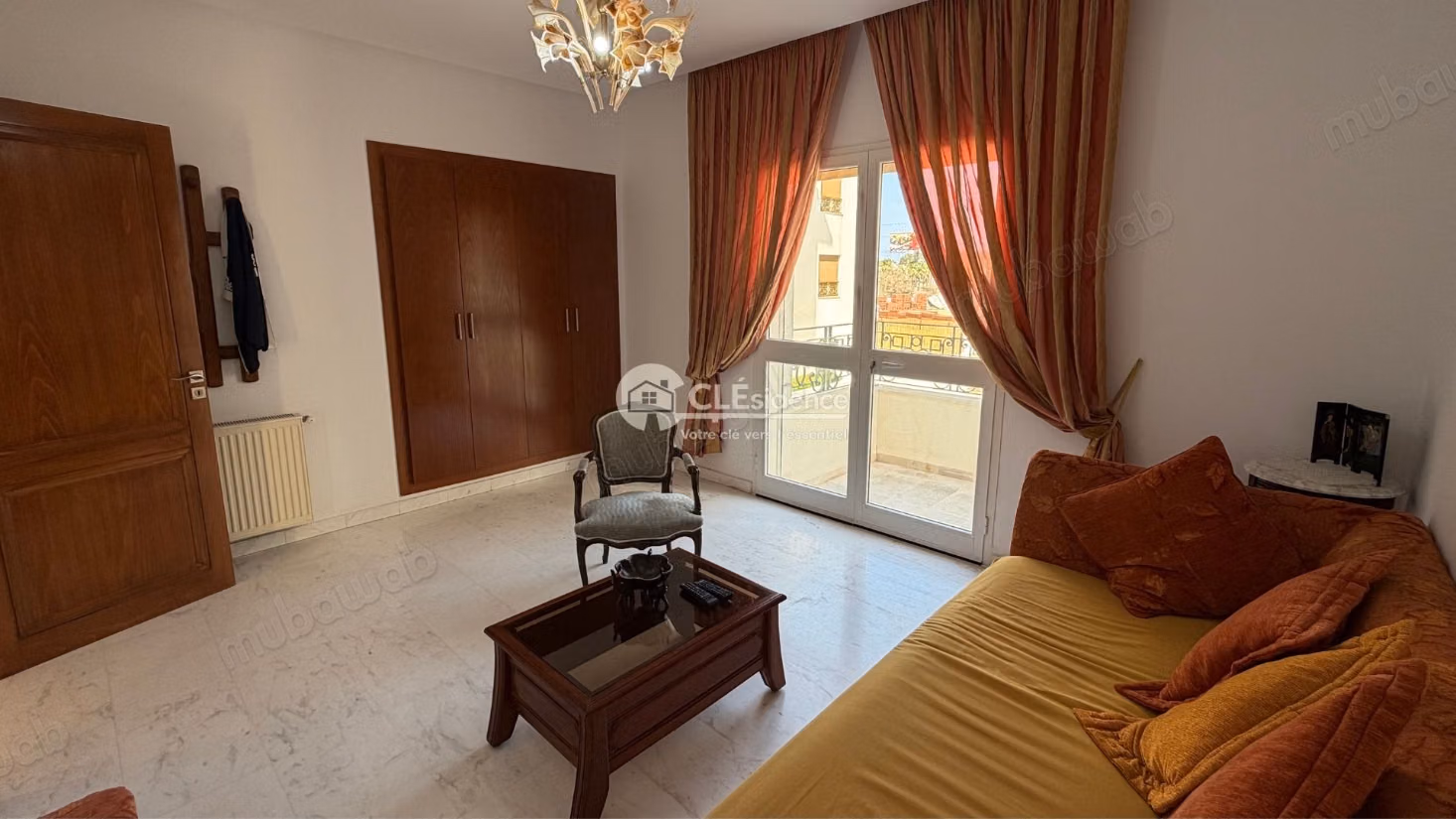 Un superbe S4 a vendre aux Jardins de carthage