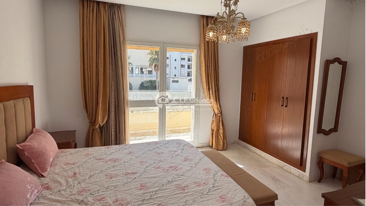 Un superbe S4 a vendre aux Jardins de carthage