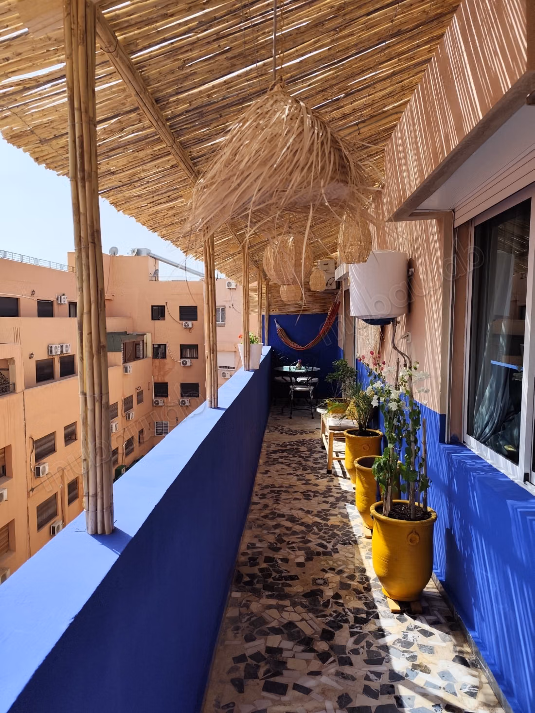 Appartement meublé à louer – Guéliz, Av Hassan 2