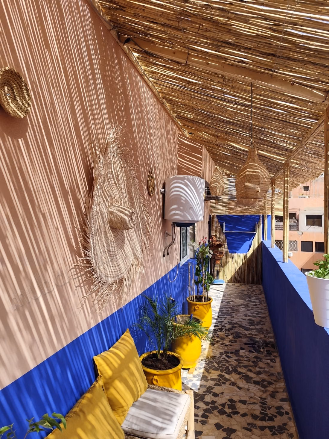 Appartement meublé à louer – Guéliz, Av Hassan 2
