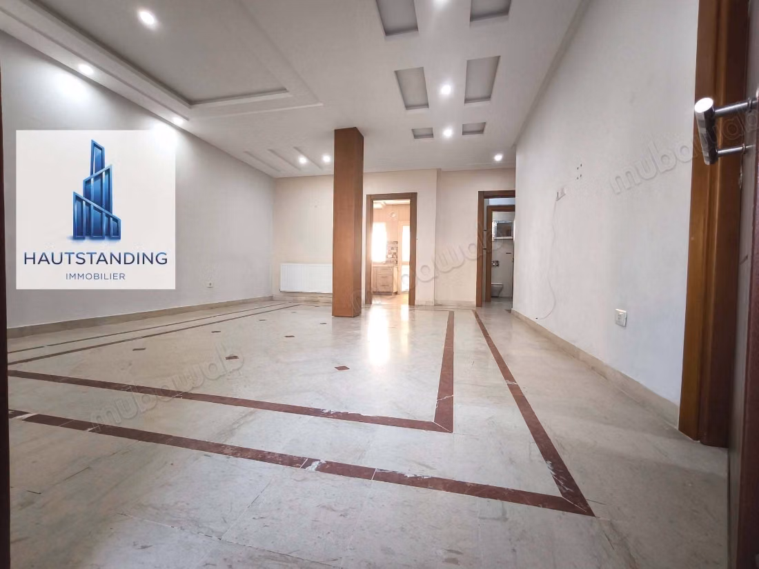 Super Maison S2 non meublé à louer à Sousse