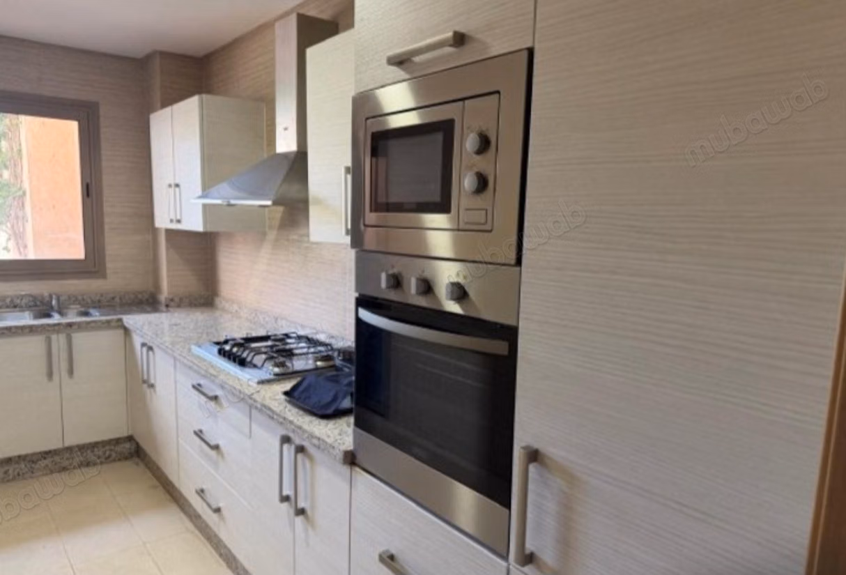 Beau rdc meuble golf prestigia