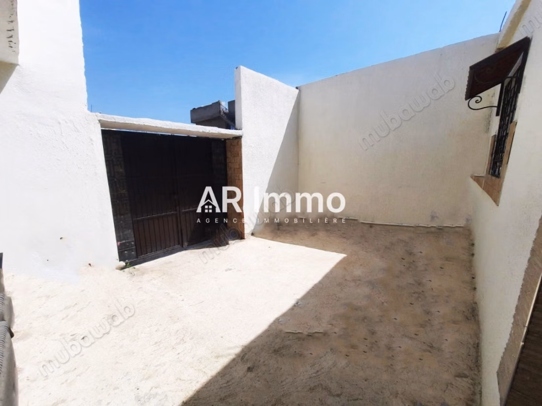 Casa S3 con studio a Tebourba