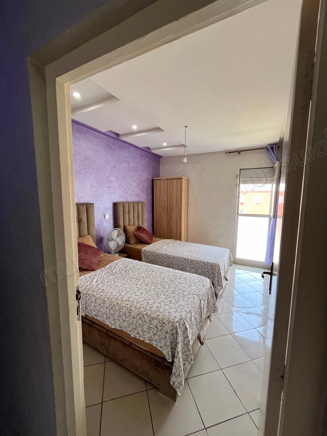 Appartement de vacances à louer à Hay Salam. 2 chambres. Salon Marocain, sécurité