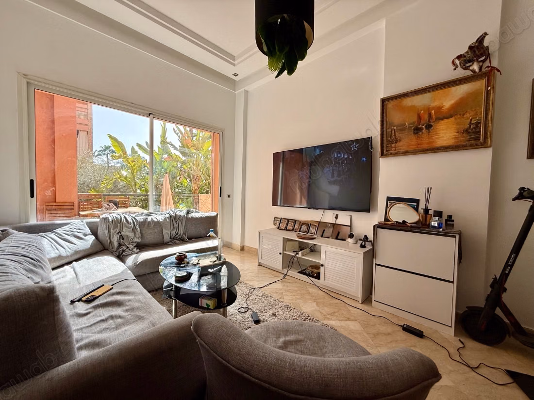 Bel appartement à vendre à Marrakech 
route de casablanca — 3
