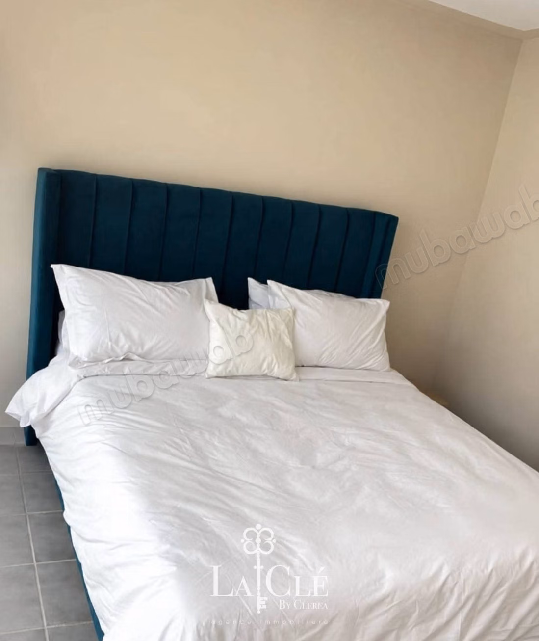 Rental of an apartment in CIL Hay Salam. Total area 79 m². Well furnished