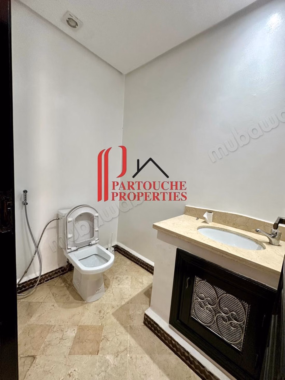 Location d'un appartement à Gauthier. 2 belles chambres. Air conditionné et cheminée