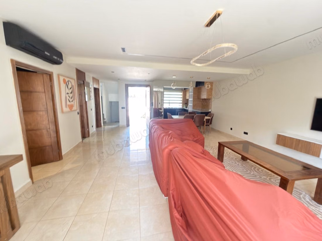 Bella villa moderna reformada en venta 220m2