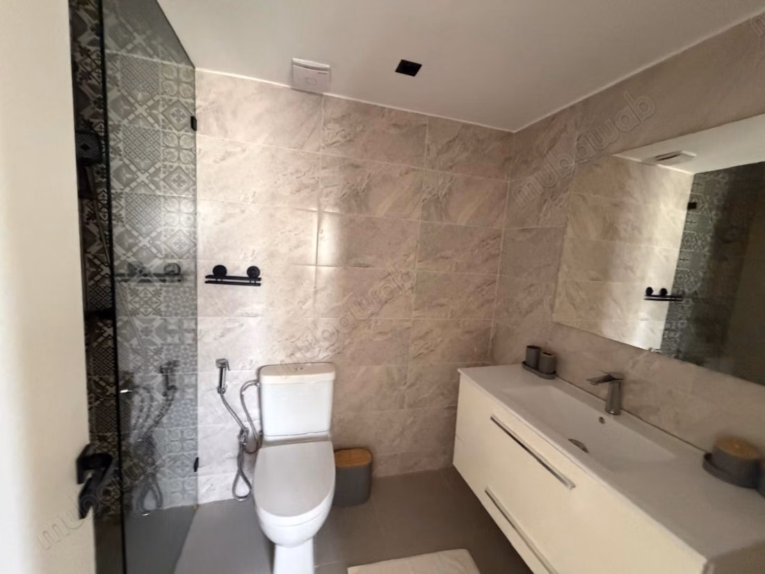 Bella villa moderna reformada en venta 220m2